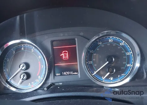 2018 Toyota Corolla Le z USA, uszkodzony, nr VIN 2T1BURHE3JC066857